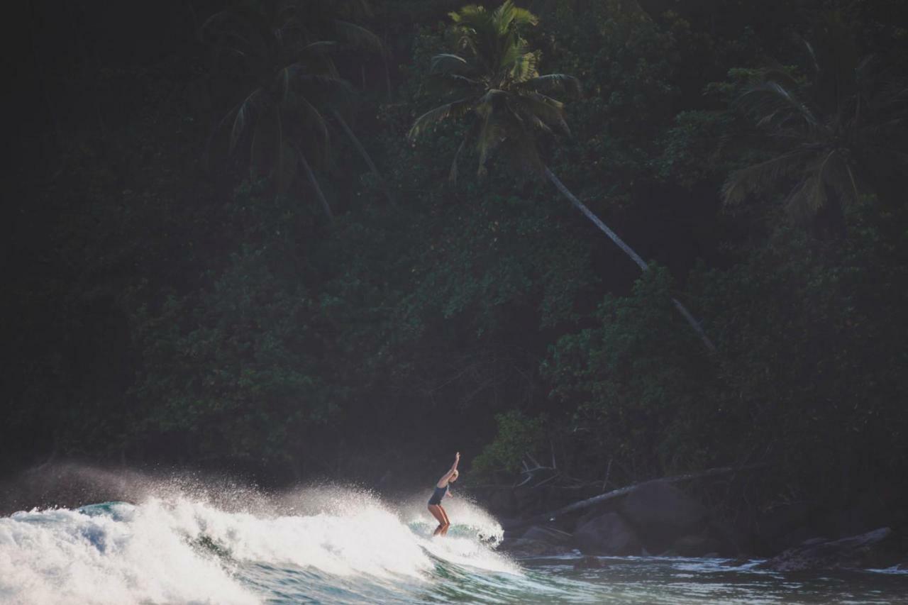 הוסטל ווליגאמה Layback Boutique Surf & Yoga Camp Sri Lanka מראה חיצוני תמונה